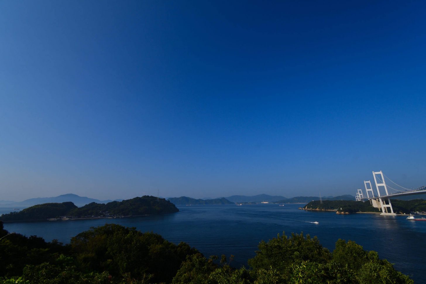 瀬戸内海の海と空