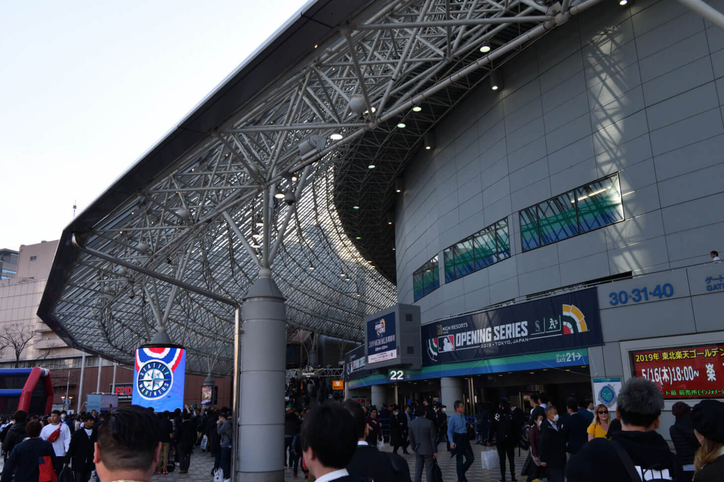 2019MLB開幕戦の東京ドームの風景