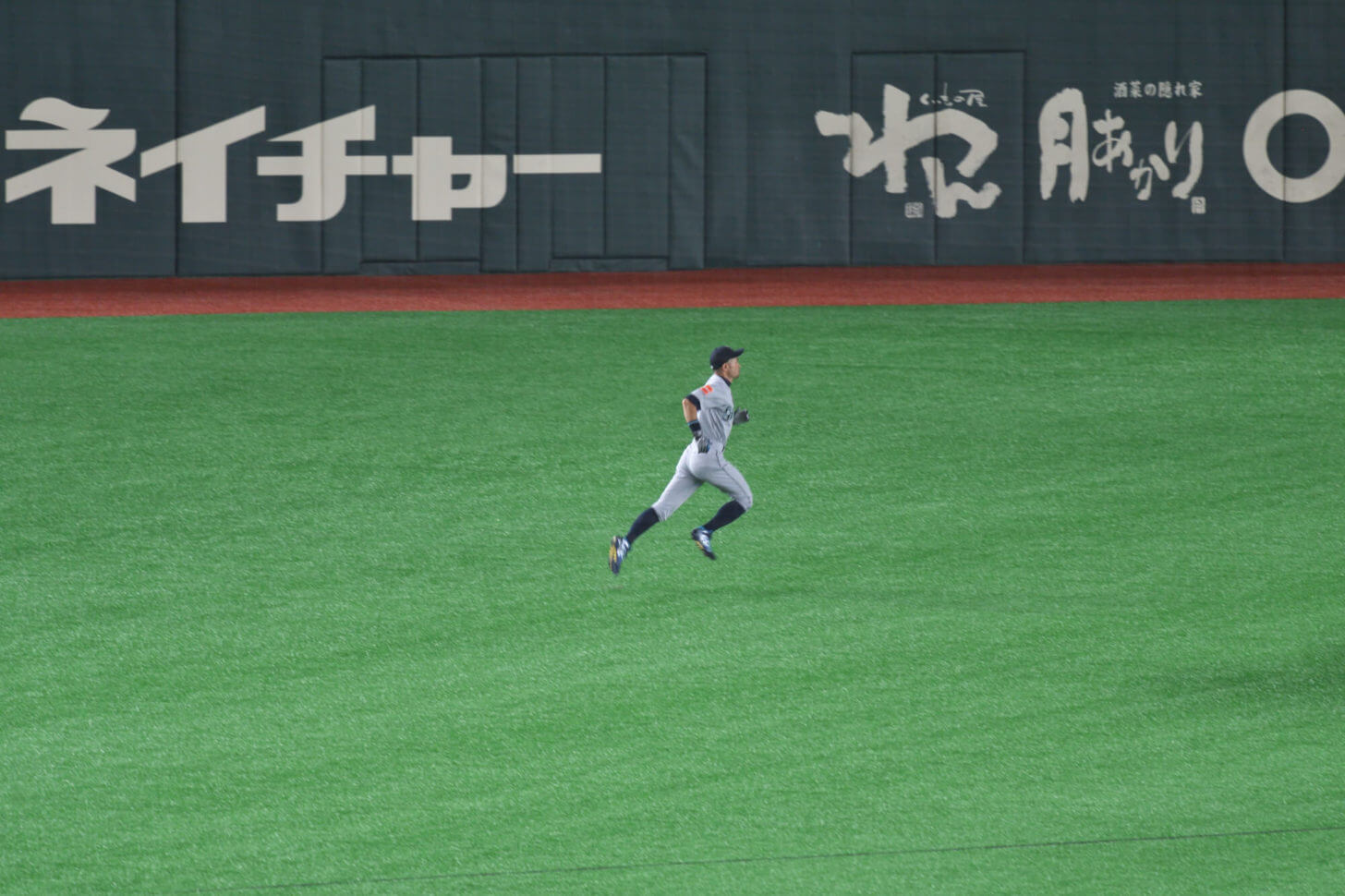 2019MLB開幕戦・ウォーミングアップをするイチロー