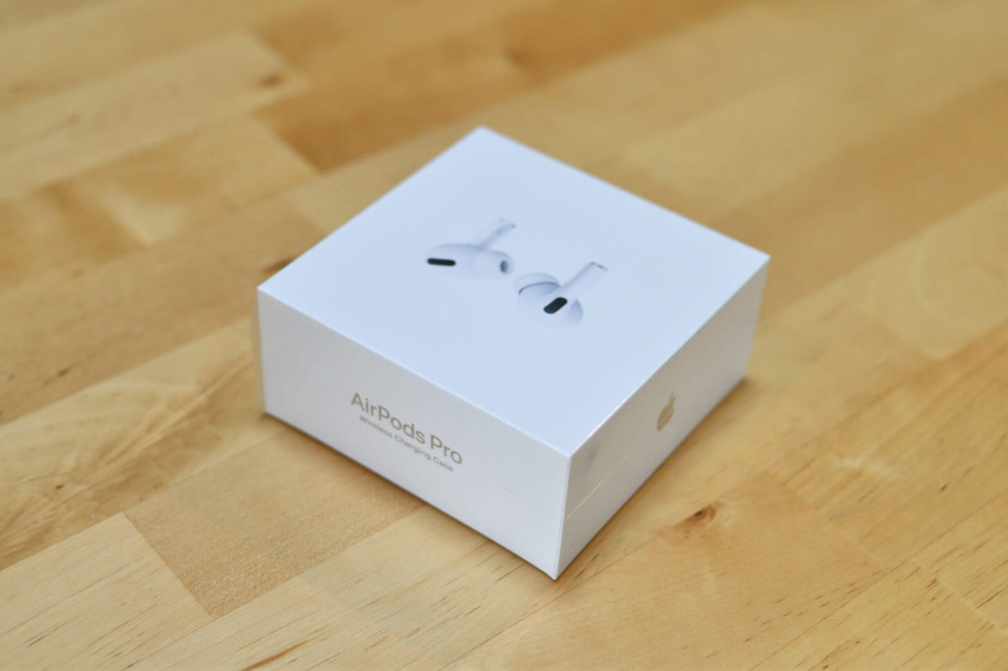 外箱に入ったAirPods Pro