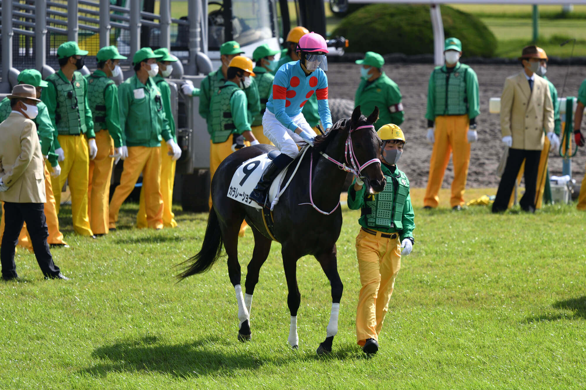 カラレーション2戦目レース前輪乗り