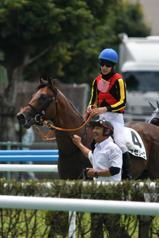 ネアセリーニデビュー戦レース後