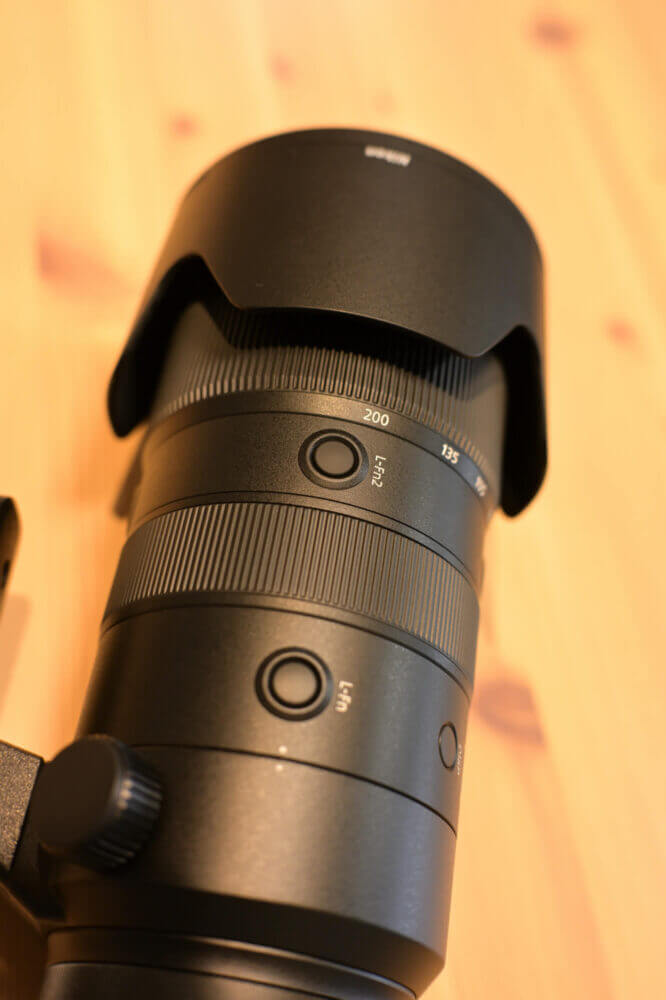 NIKKOR Z 70-200mm f/2.8 VR S外観