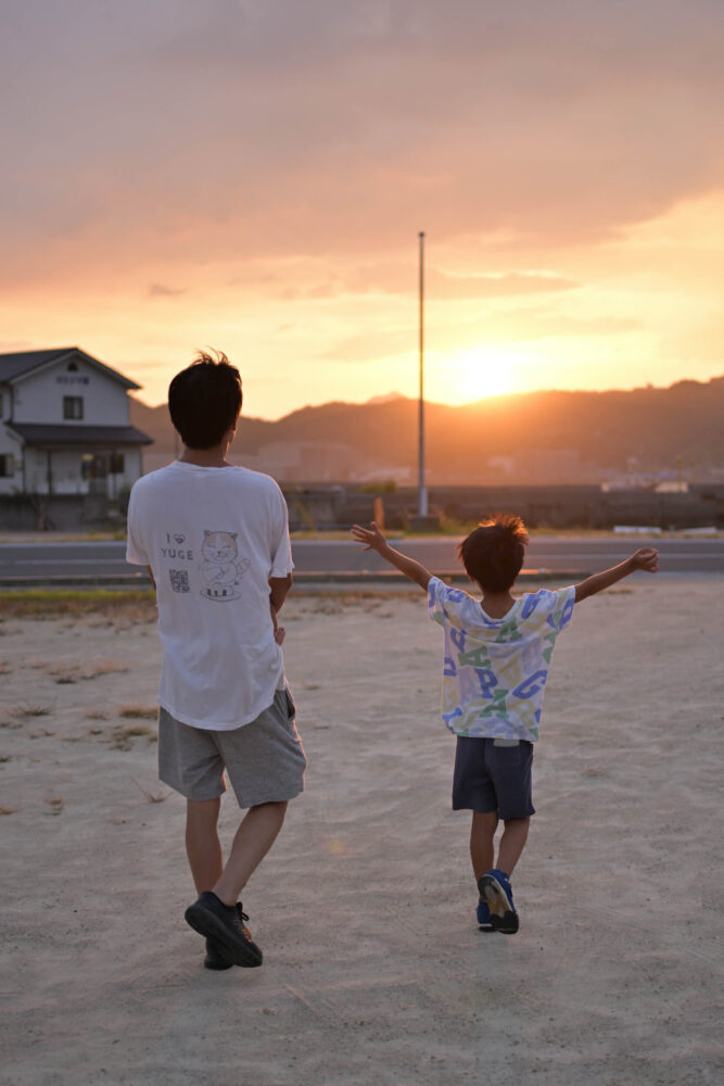 上弓削港の夏の夕焼け